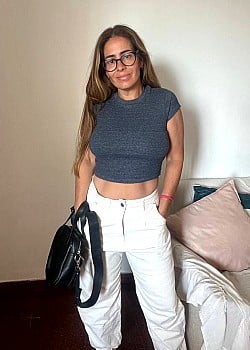 Ana Taylor (Instagram)